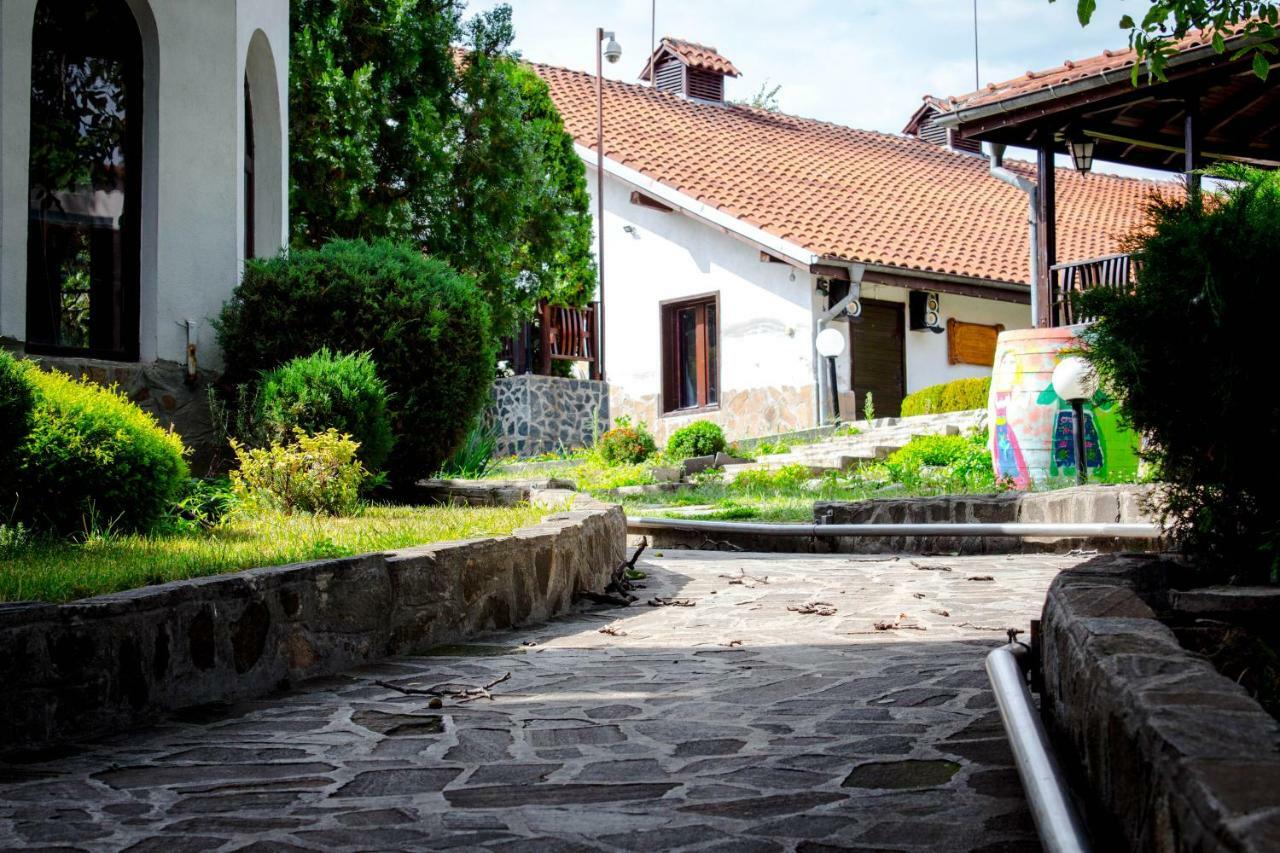 Todoroff Wine Residence Brestovica  Exterior foto